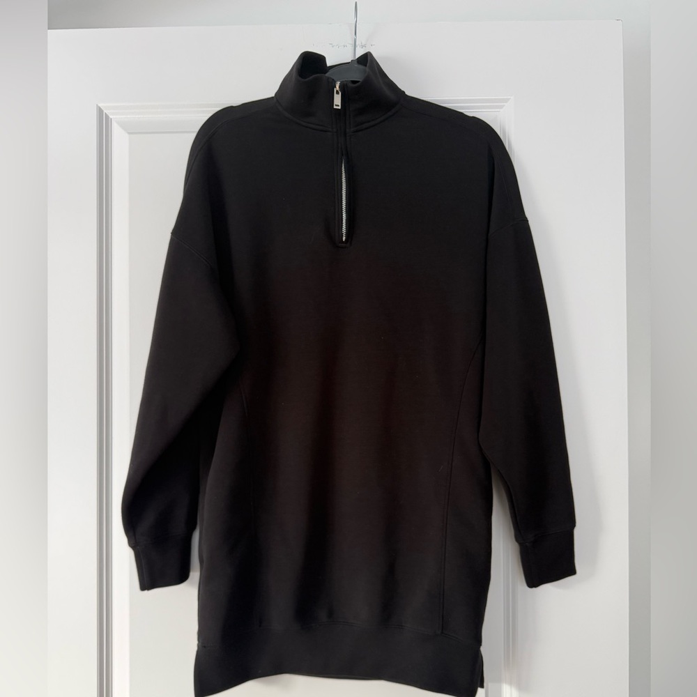 RETROD Black Zip Up Woman’s Dress
